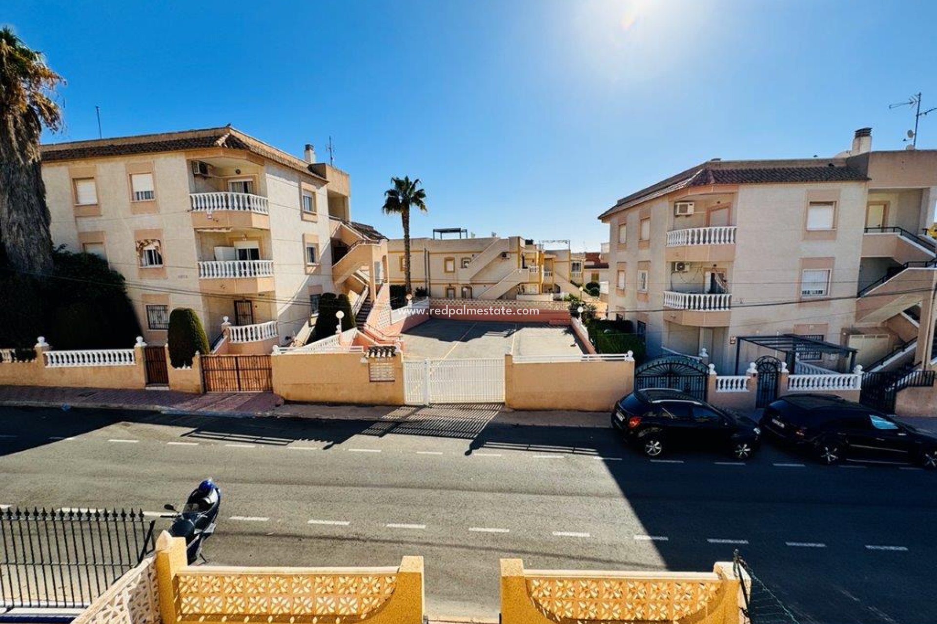 Återförsäljning - Duplex -
Torrevieja - Costa Blanca