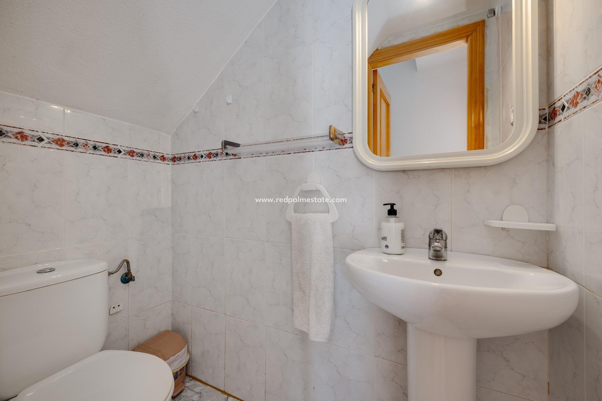 Återförsäljning - Duplex -
Torrevieja - Nueva Torrevieja - Aguas Nuevas