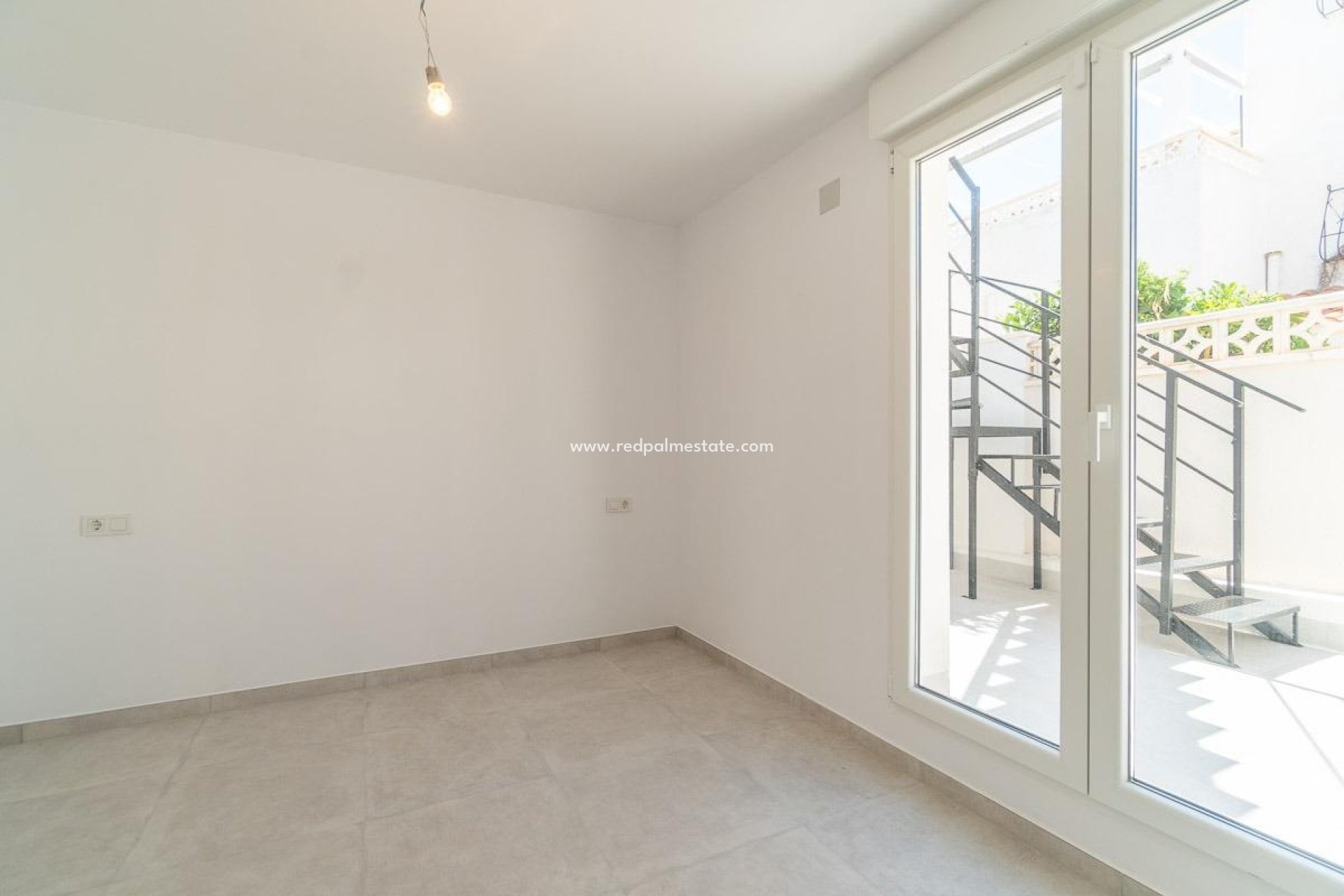 Återförsäljning - Duplex -
Torrevieja - Nueva Torrevieja - Aguas Nuevas