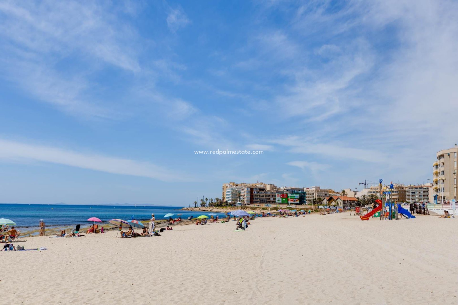 Återförsäljning - Duplex -
Torrevieja - Playa de los Locos