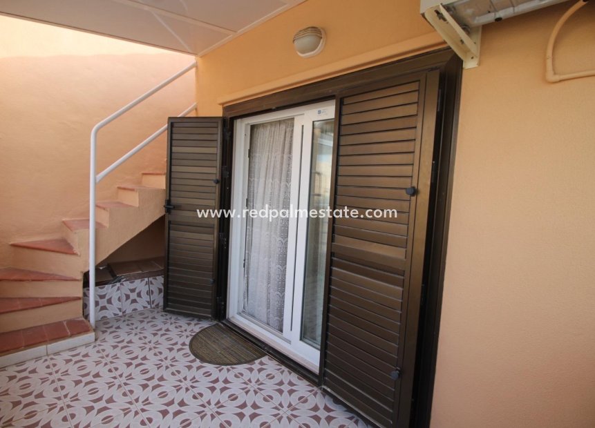 Återförsäljning - Duplex -
Torrevieja - Rosaleda-los frutales