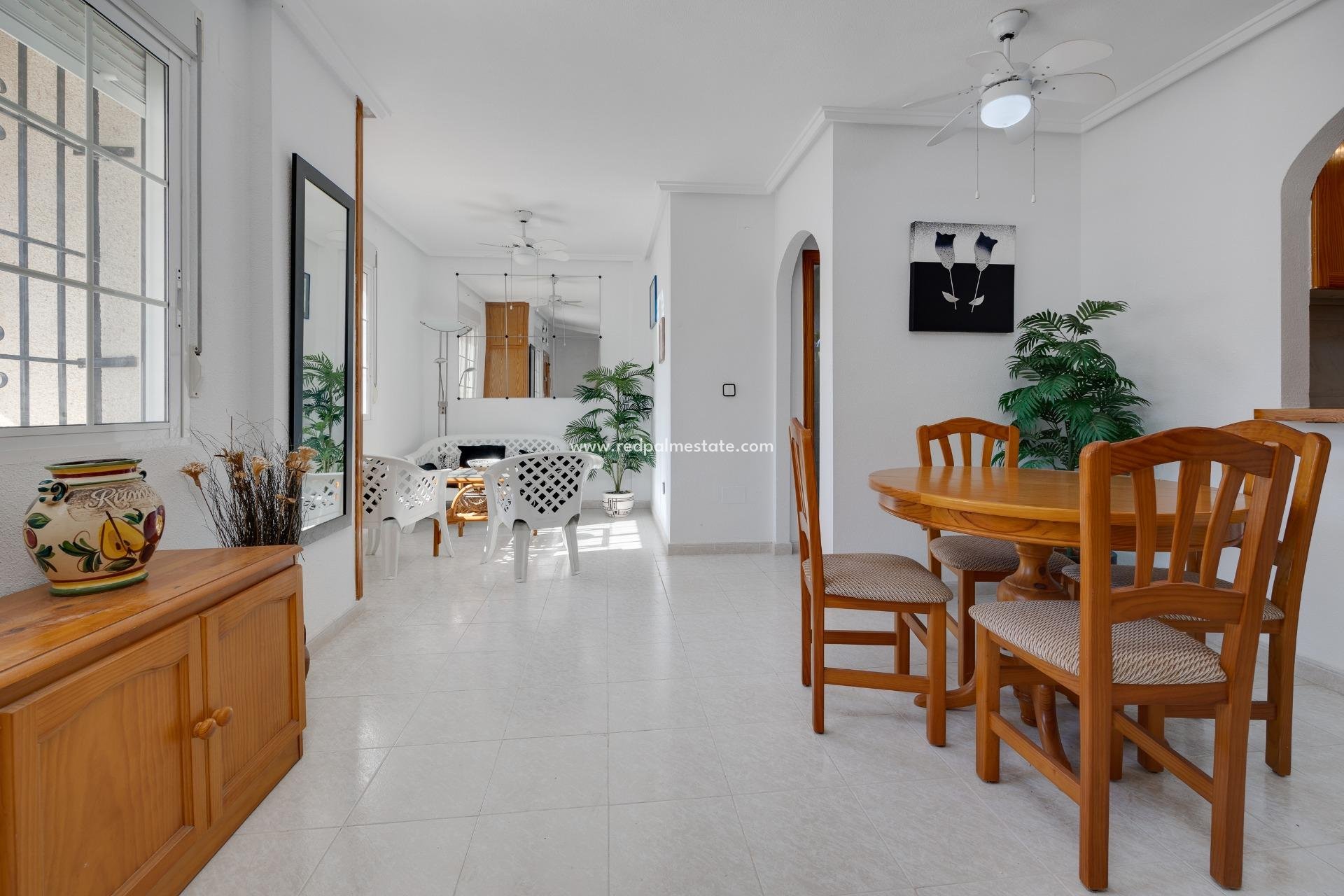 Återförsäljning - Duplex -
Torrevieja - Torre del moro