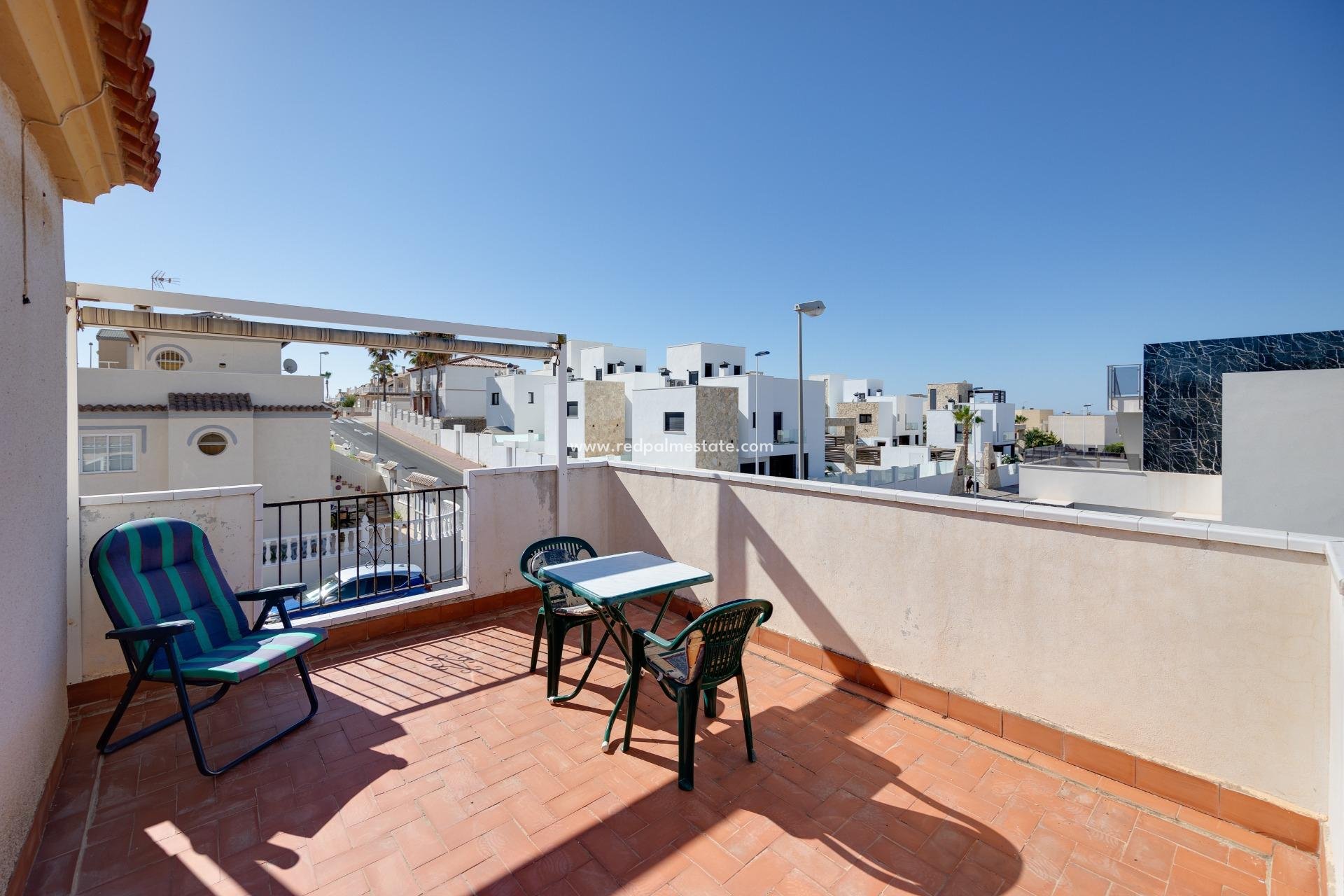 Återförsäljning - Duplex -
Torrevieja - Torre del moro