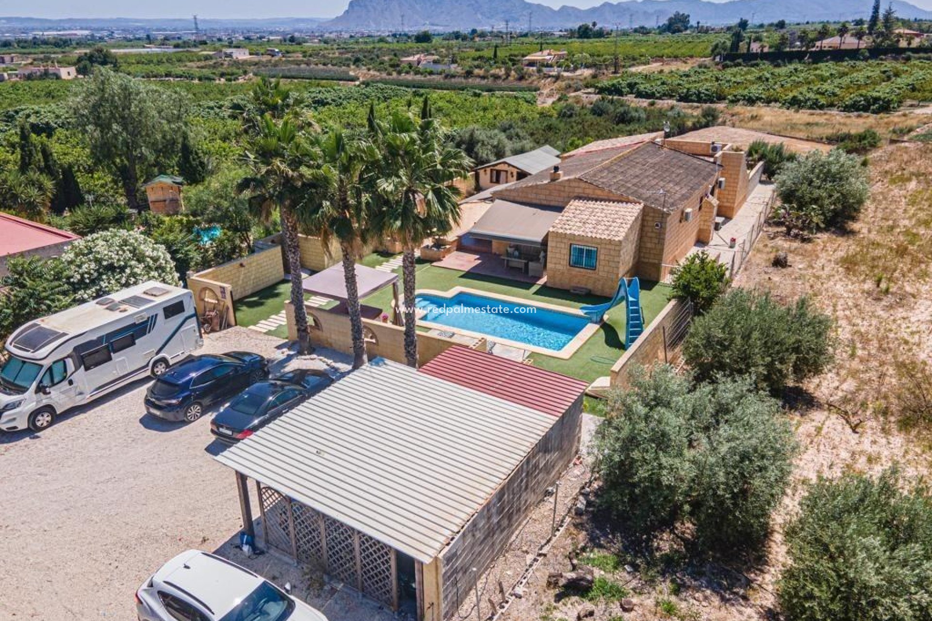 Återförsäljning - Finca / Hus på landet -
Albatera - Pueblo 11