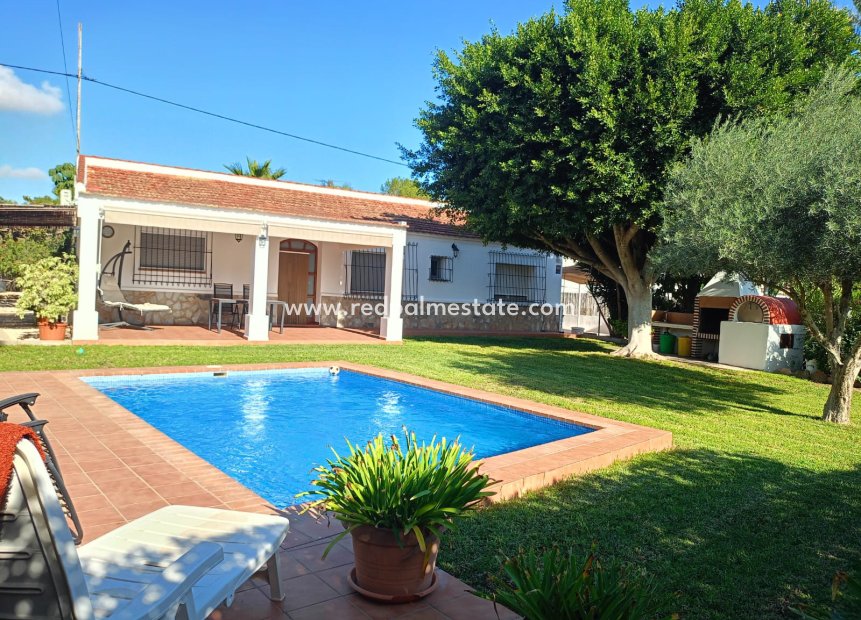 Återförsäljning - Finca / Hus på landet -
Benijofar - Costa Blanca