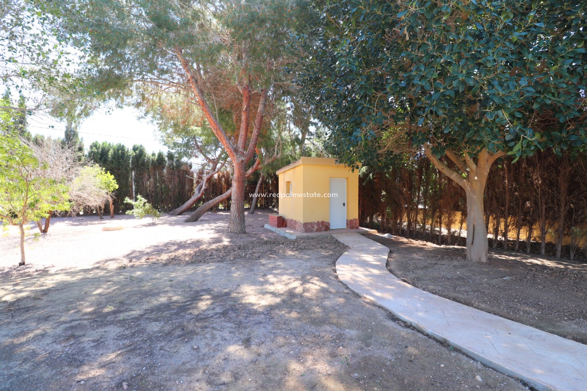 Återförsäljning - Finca / Hus på landet -
Cox - Callosa de Segura