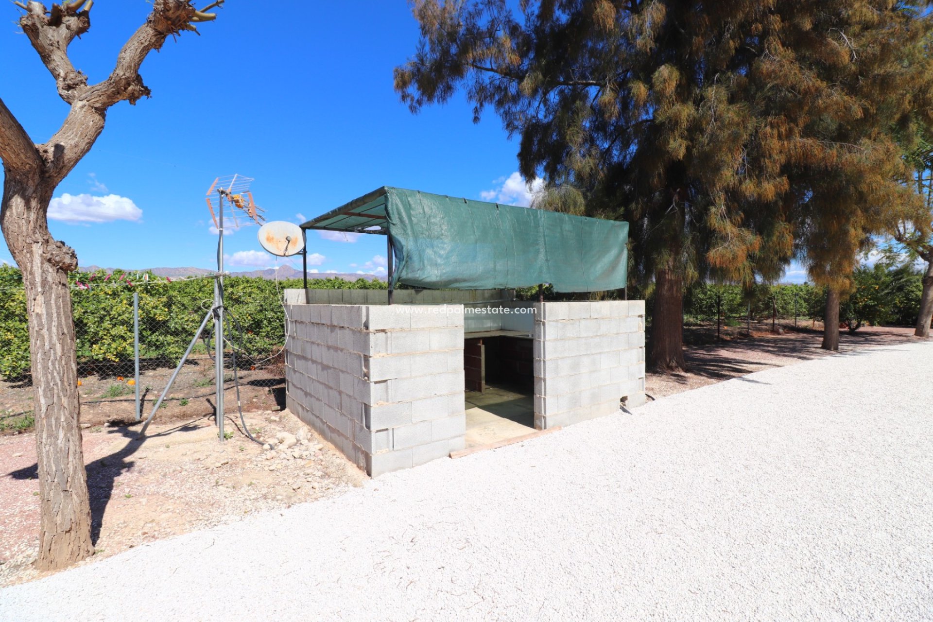 Återförsäljning - Finca / Hus på landet -
Cox - Callosa de Segura