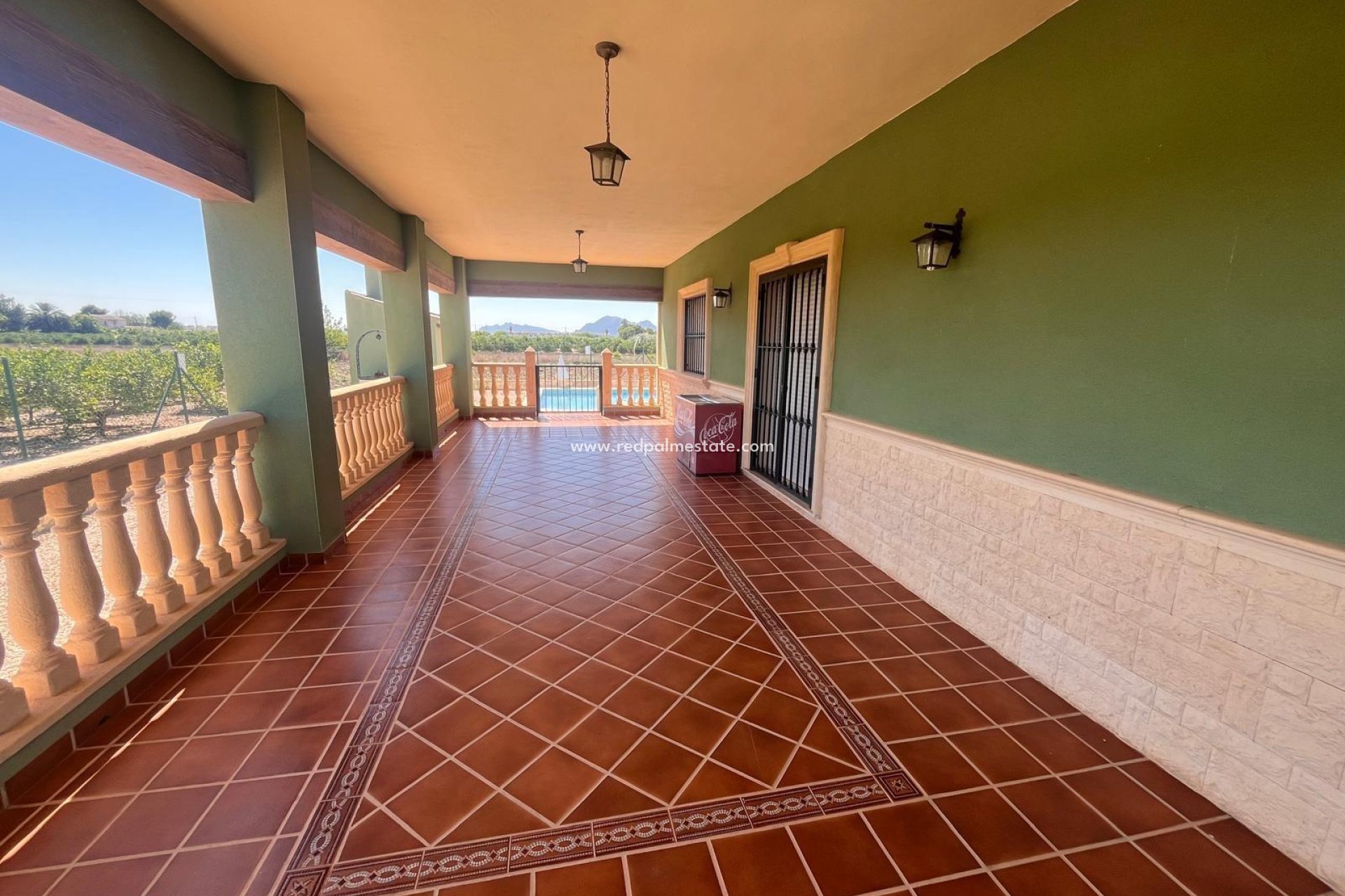 Återförsäljning - Finca / Hus på landet -
Daya Nueva - La Bodega