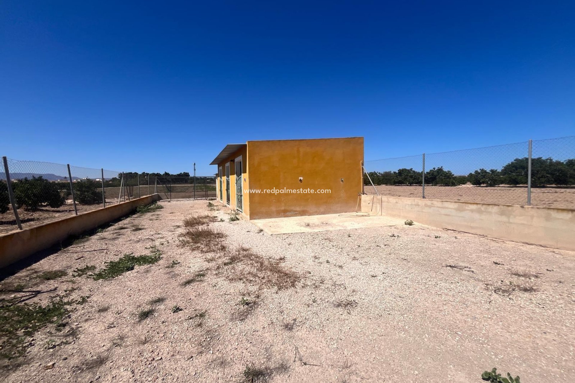 Återförsäljning - Finca / Hus på landet -
Daya Nueva - La Bodega
