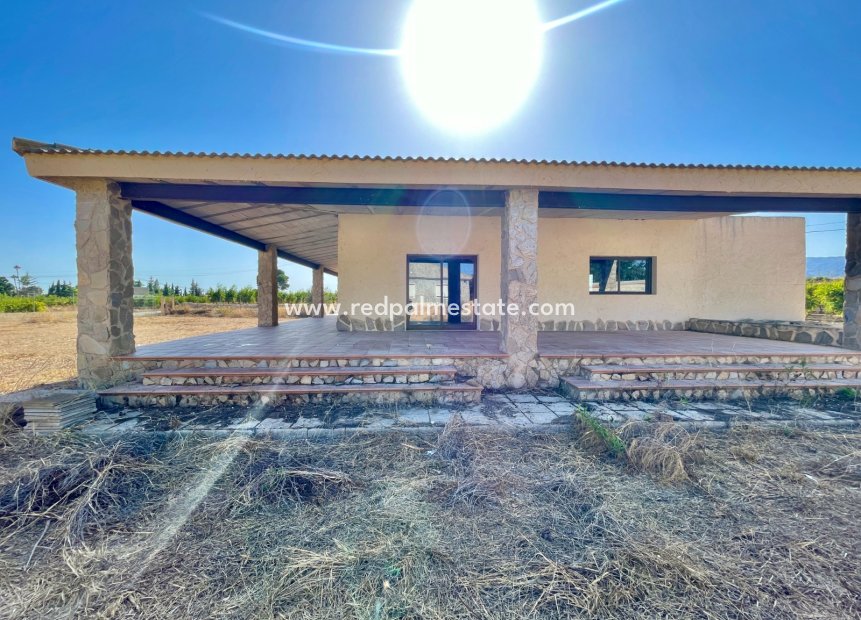 Återförsäljning - Finca / Hus på landet -
Elche - Costa Blanca