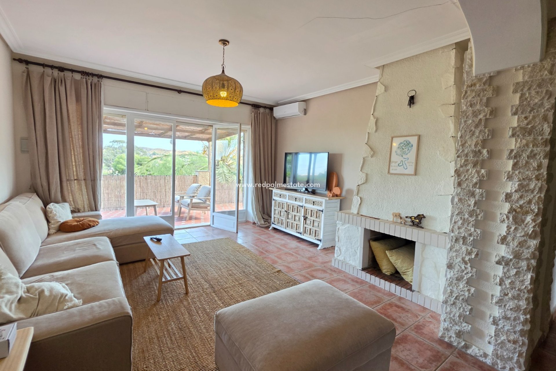 Återförsäljning - Finca / Hus på landet -
Elche - Costa Blanca