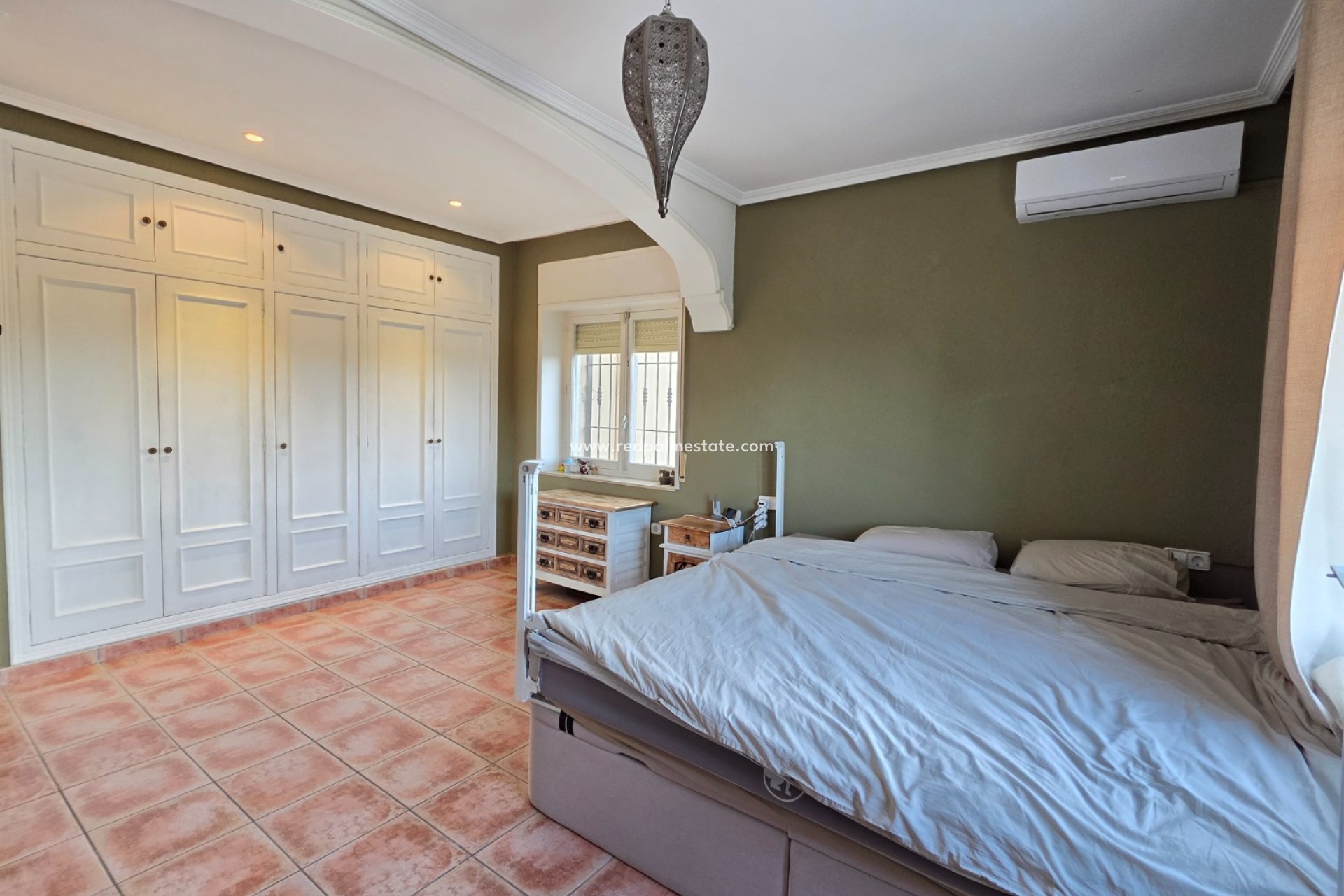 Återförsäljning - Finca / Hus på landet -
Elche - Costa Blanca