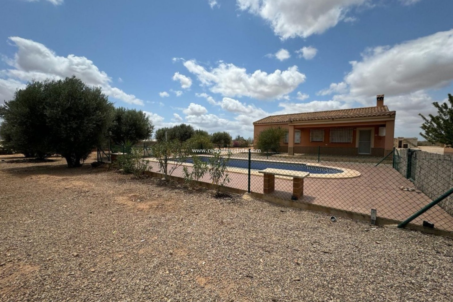 Återförsäljning - Finca / Hus på landet -
Fuente Álamo - Fuente Alamo