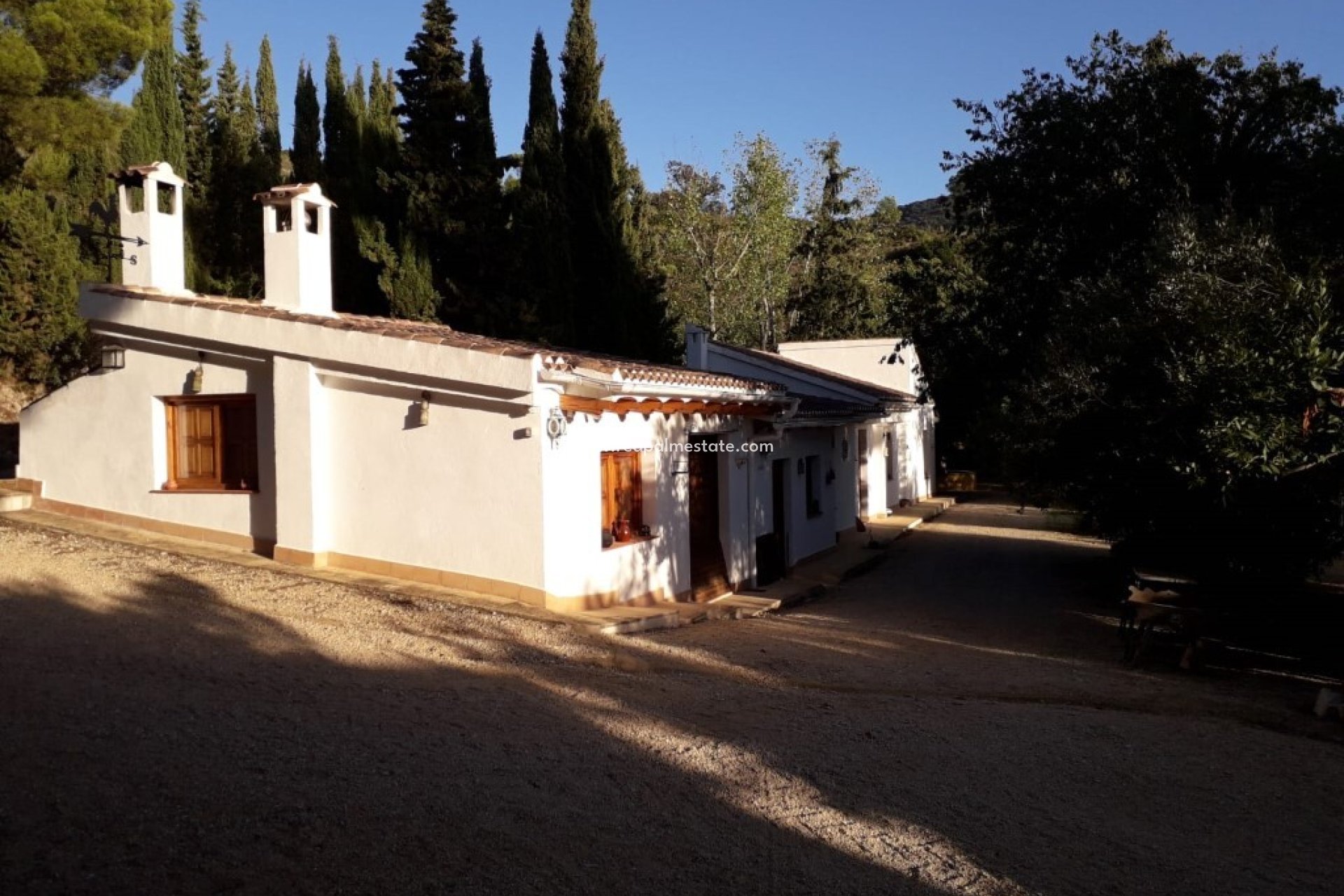 Återförsäljning - Finca / Hus på landet -
Jijona - Costa Blanca