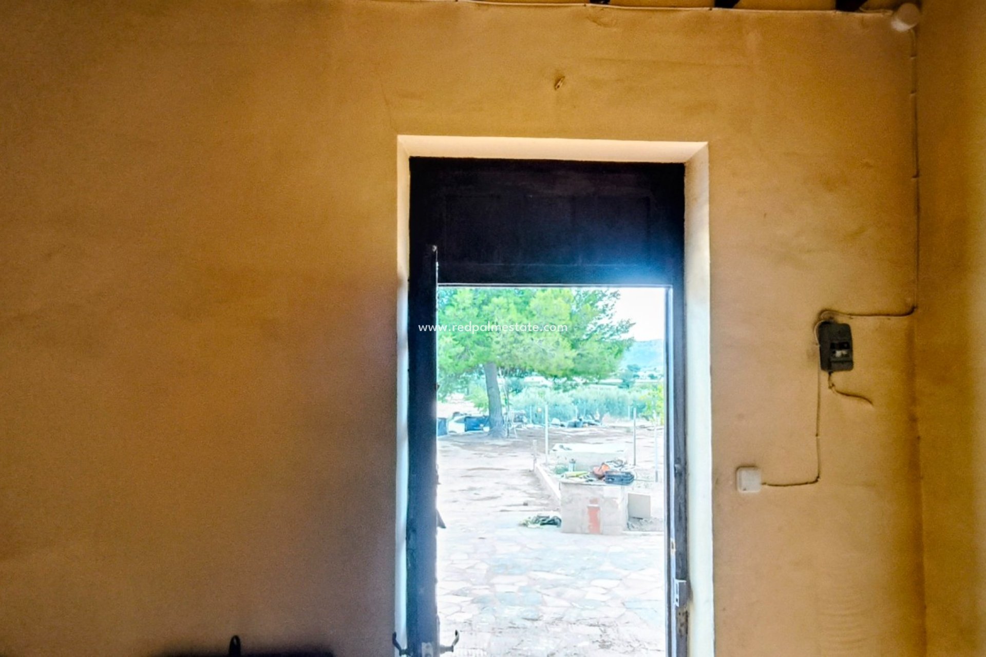 Återförsäljning - Finca / Hus på landet -
La Romana - Inland