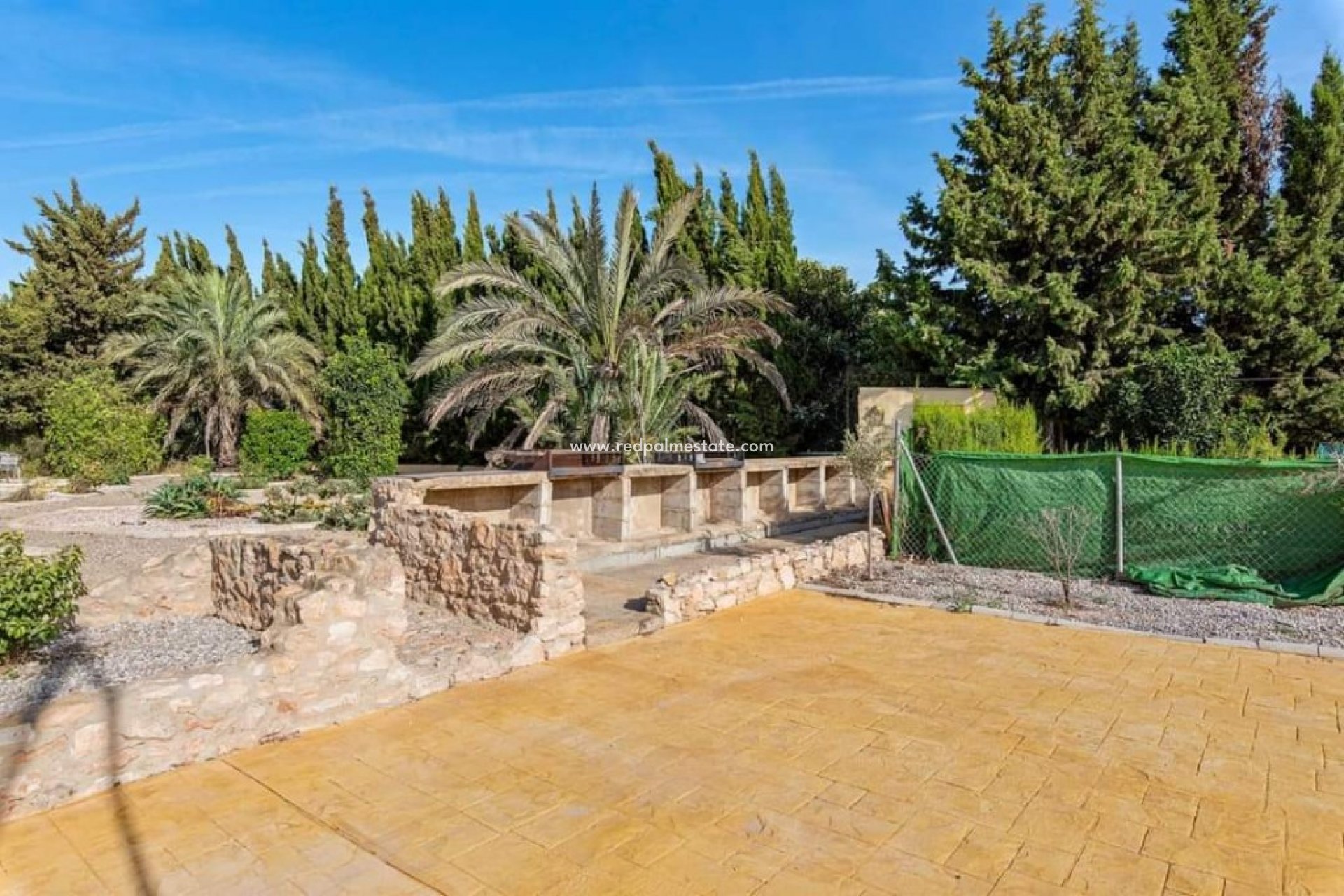 Återförsäljning - Finca / Hus på landet -
Montesinos - Los Montesinos