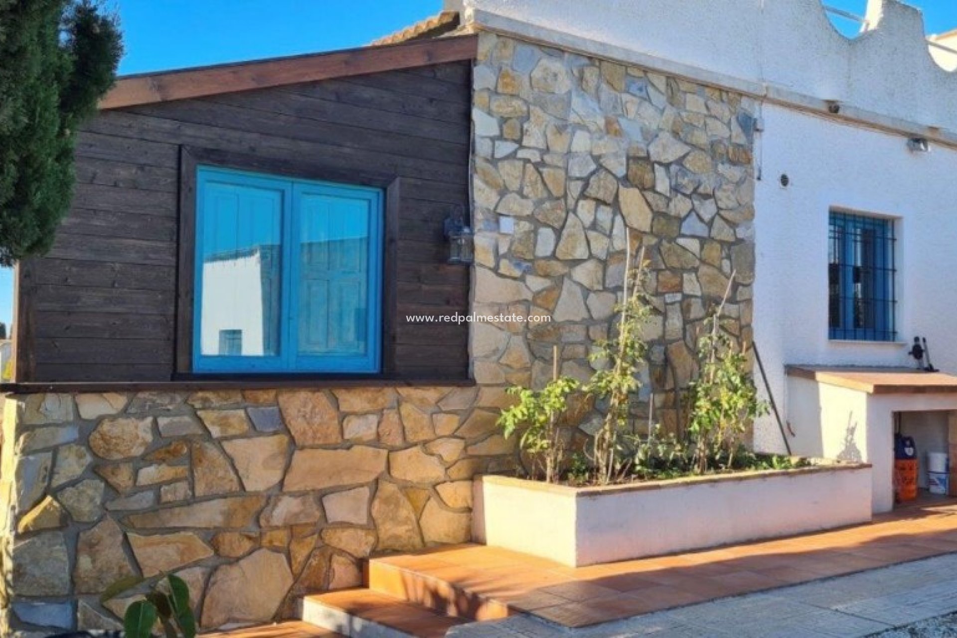 Återförsäljning - Finca / Hus på landet -
Montesinos - Los Montesinos