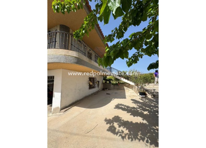 Återförsäljning - Finca / Hus på landet -
Orihuela - Arneva