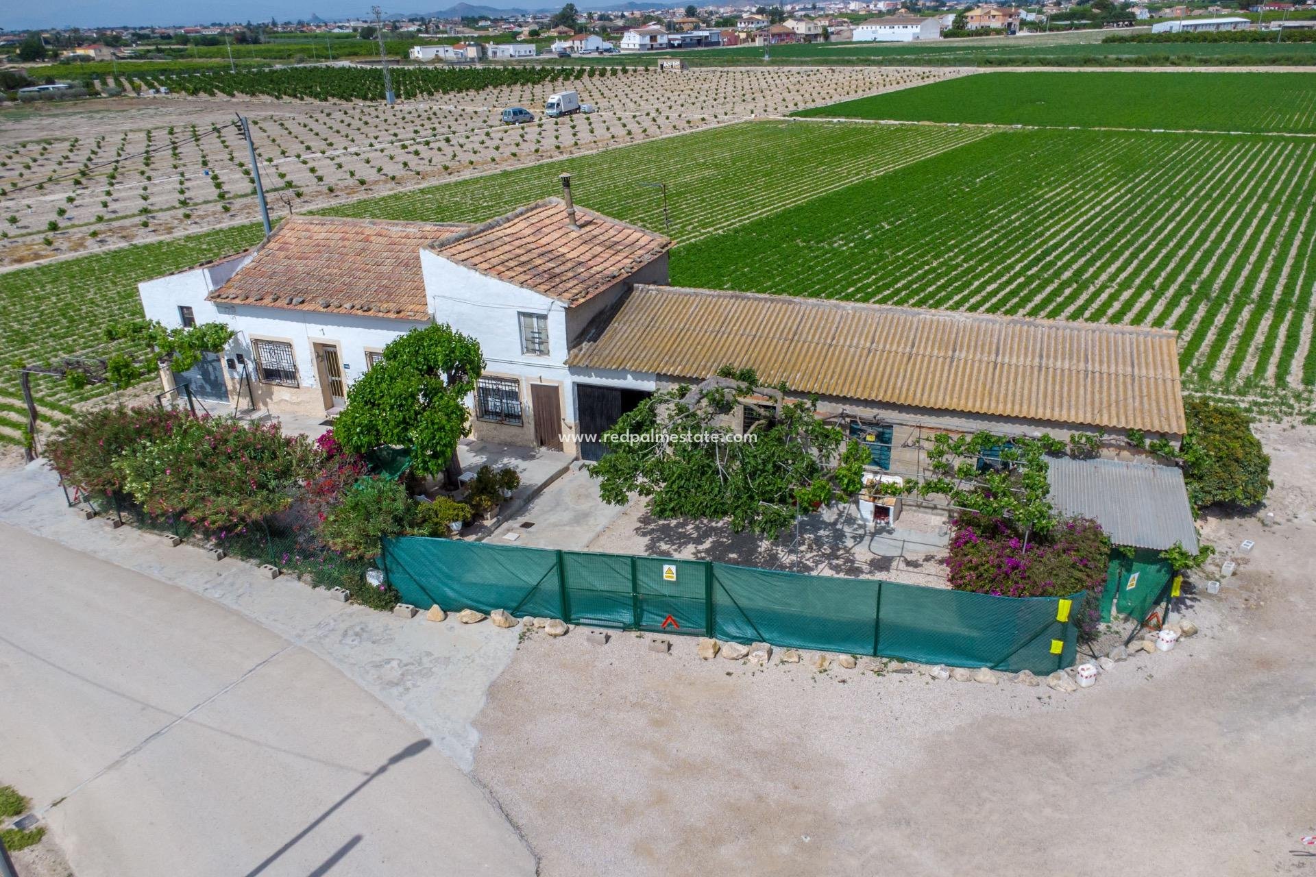 Återförsäljning - Finca / Hus på landet -
Orihuela Costa - Desamparados-hurchillo-torremendo