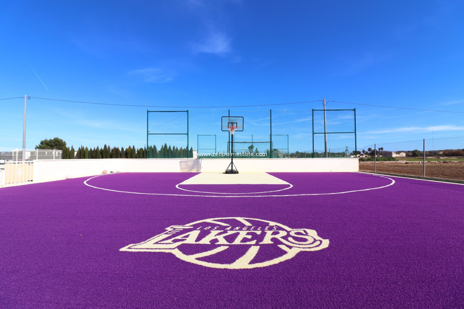 Återförsäljning - Finca / Hus på landet -
Rojales