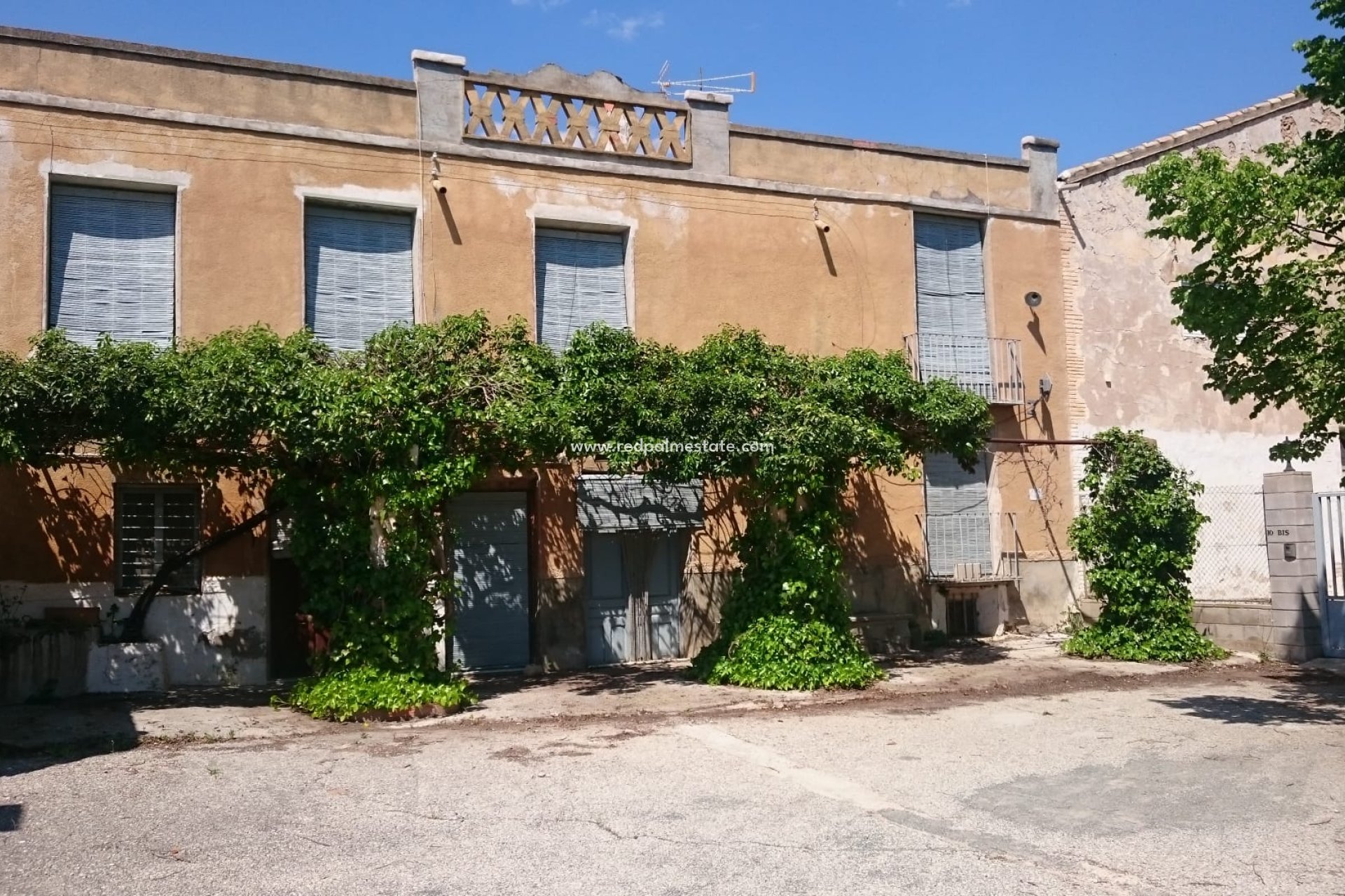 Återförsäljning - Finca / Hus på landet -
Villena - Inland