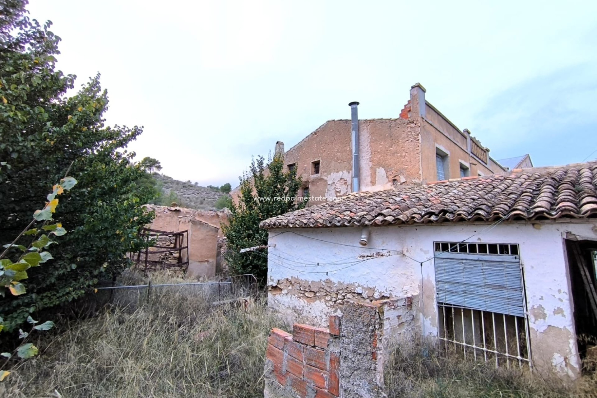 Återförsäljning - Finca / Hus på landet -
Villena - Inland