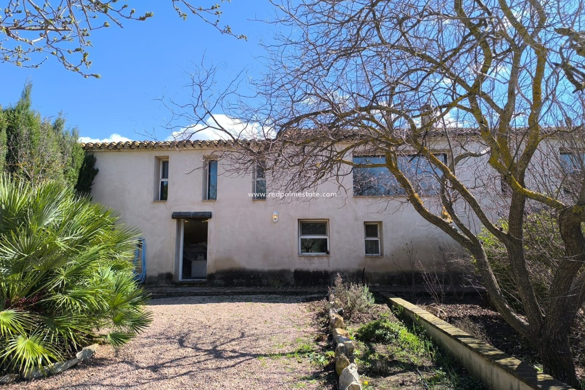 Återförsäljning - Finca / Hus på landet -
Villena - Inland