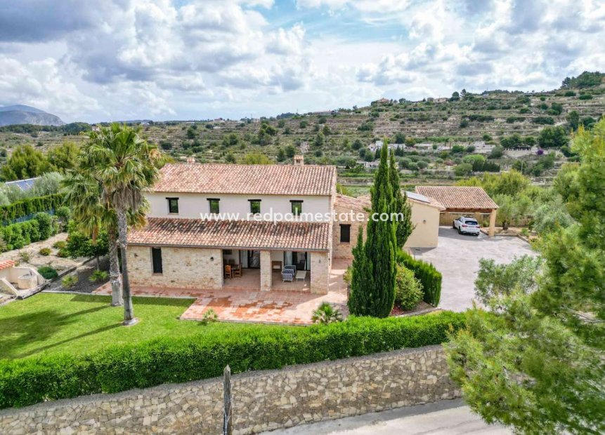 Återförsäljning - Fristående villa -
Benissa - Costa Blanca