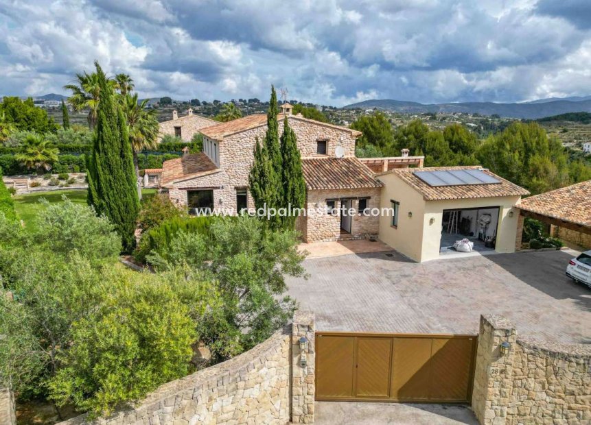 Återförsäljning - Fristående villa -
Benissa - Costa Blanca