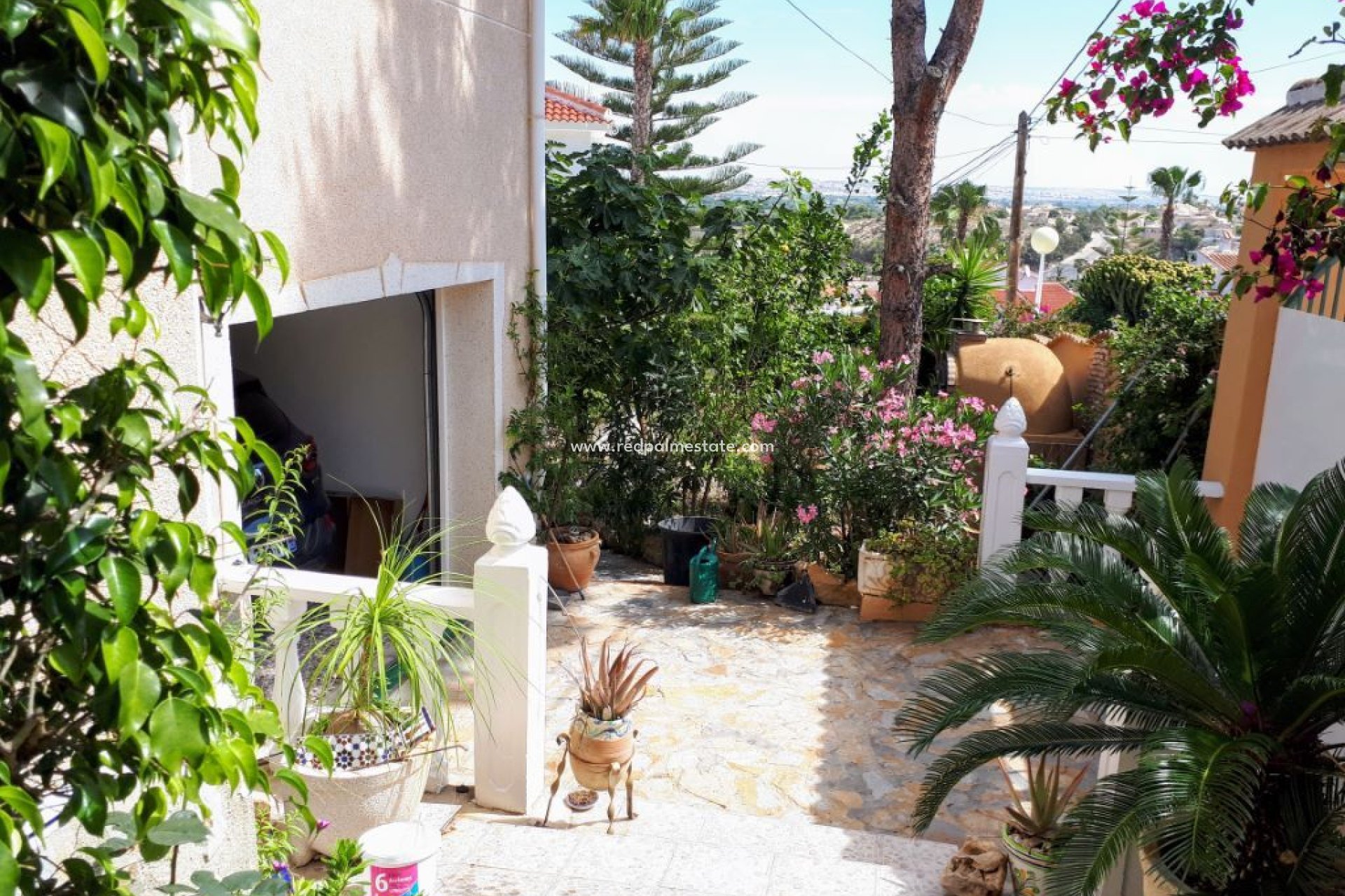 Återförsäljning - Fristående villa -
Ciudad quesada - Costa Blanca