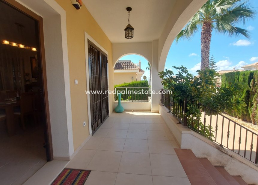 Återförsäljning - Fristående villa -
Ciudad quesada - Costa Blanca