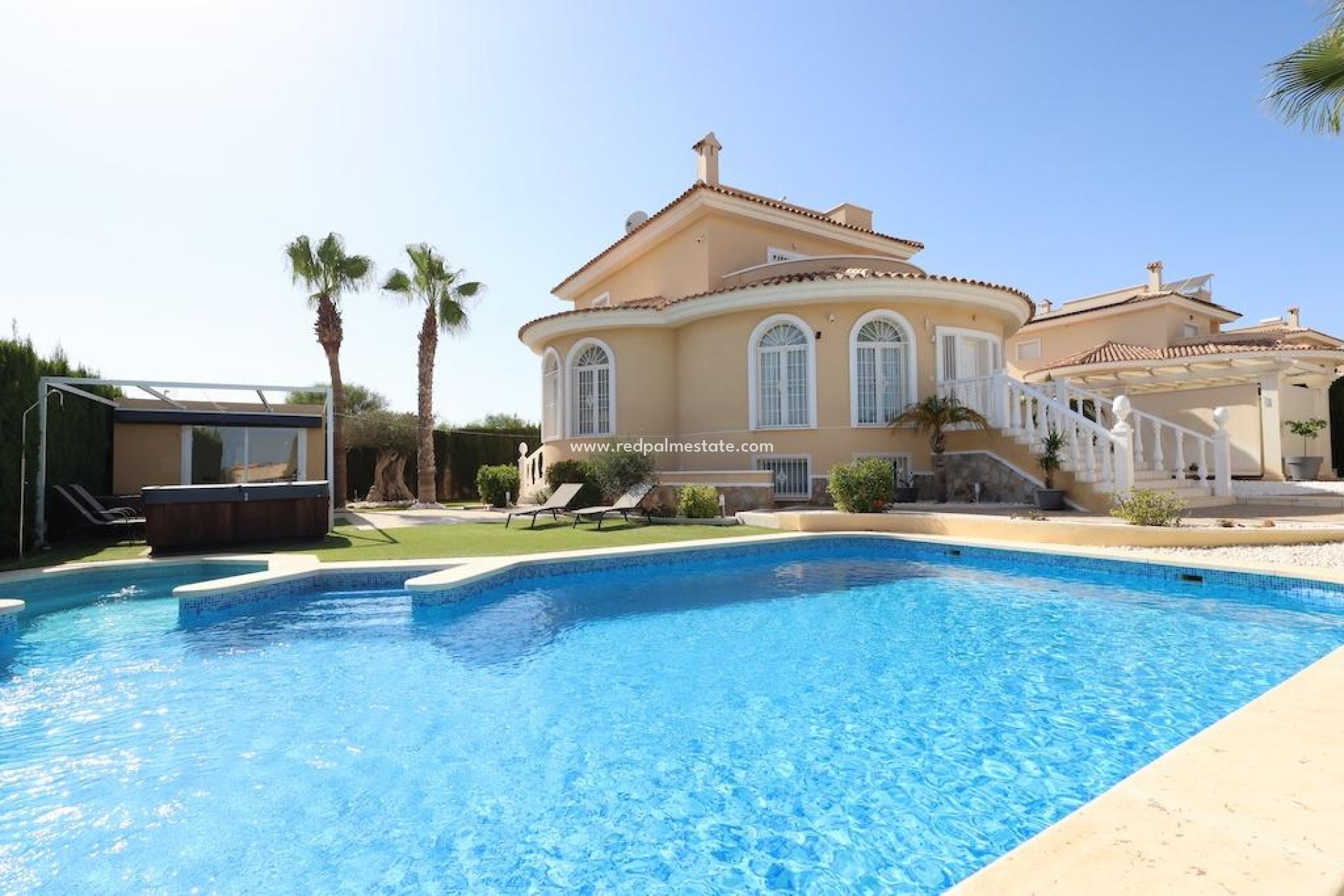 Återförsäljning - Fristående villa -
Ciudad quesada - Costa Blanca