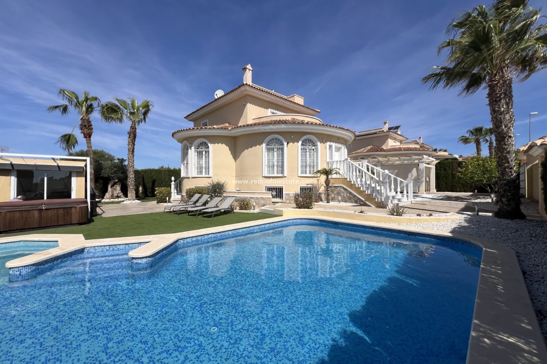 Återförsäljning - Fristående villa -
Ciudad quesada - Costa Blanca