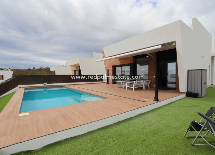 Återförsäljning - Fristående villa -
Finestrat - Costa Blanca