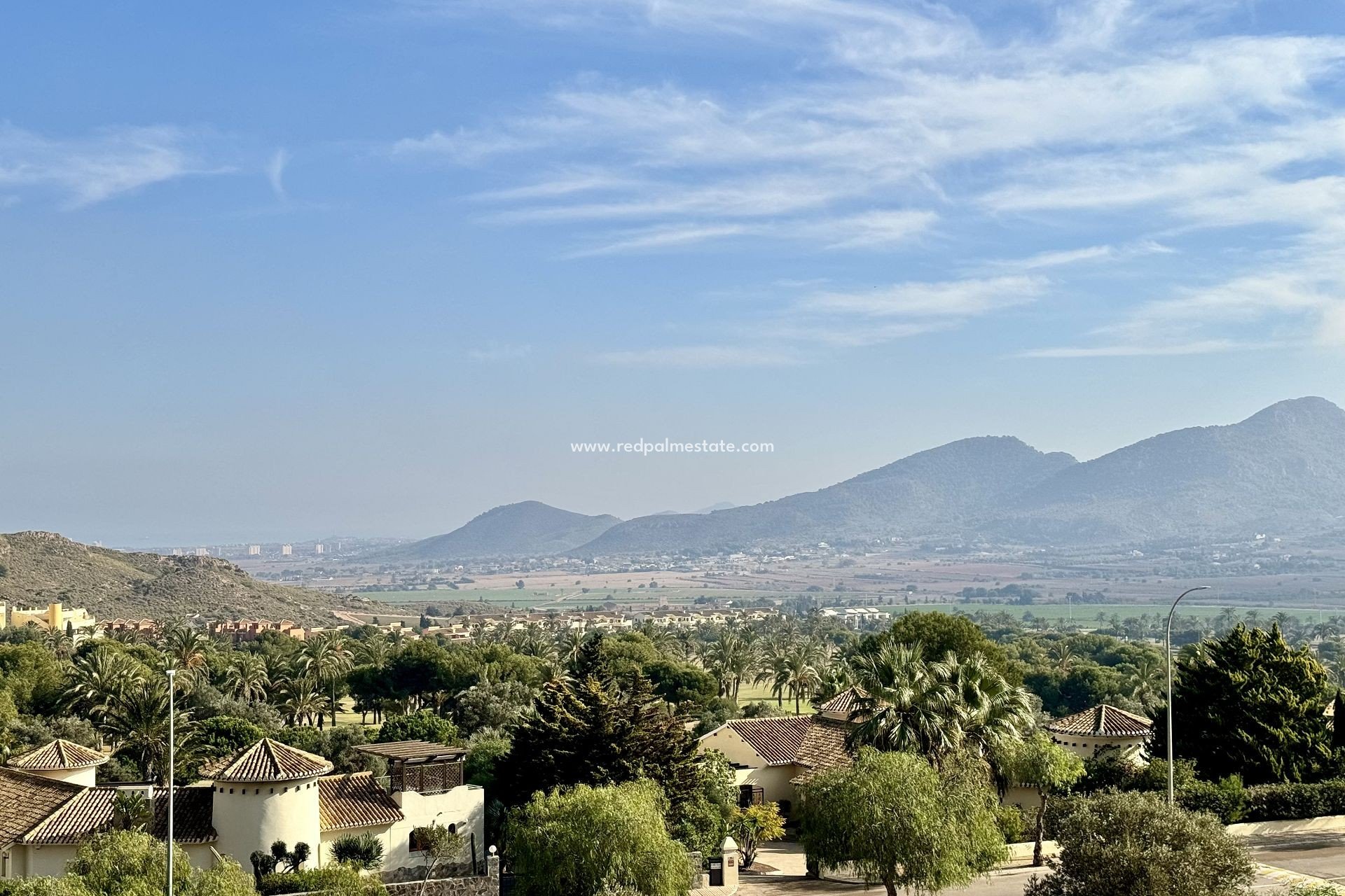 Återförsäljning - Fristående villa -
La Manga - Costa Calida