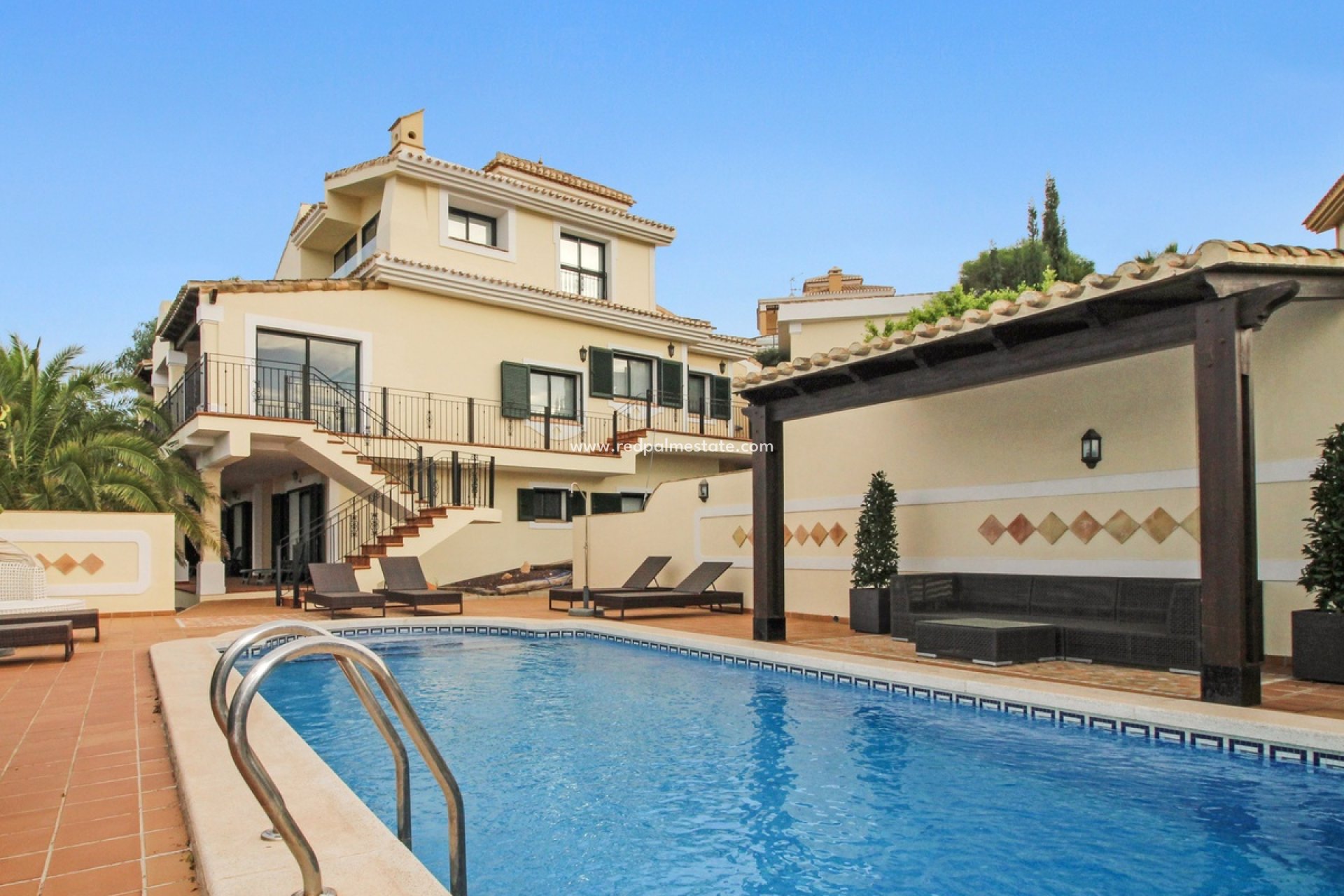 Återförsäljning - Fristående villa -
La Manga - Costa Calida