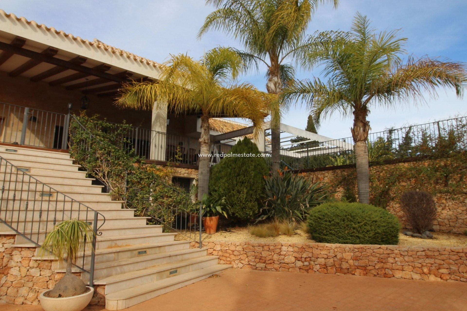 Återförsäljning - Fristående villa -
La Manga - Costa Calida