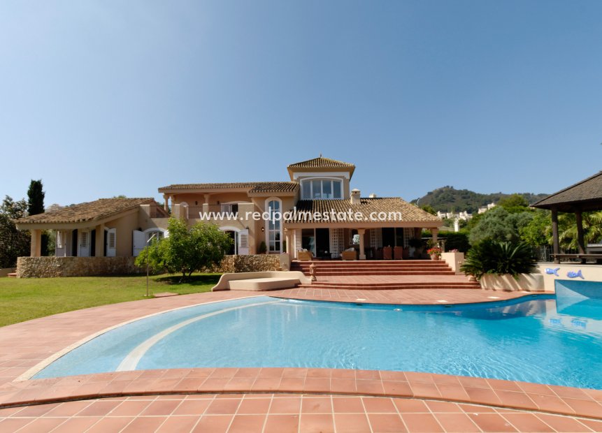 Återförsäljning - Fristående villa -
La Manga - Costa Calida