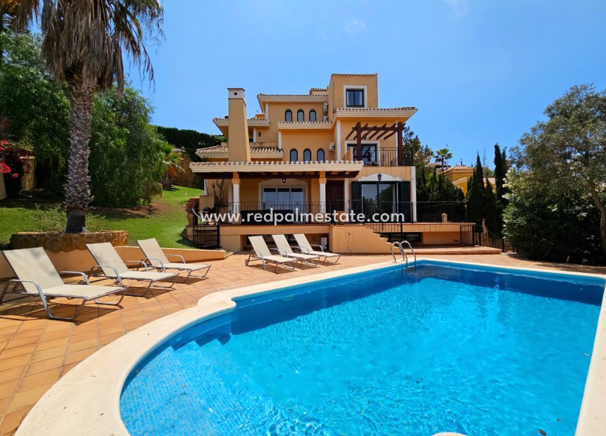 Återförsäljning - Fristående villa -
La Manga - Costa Calida