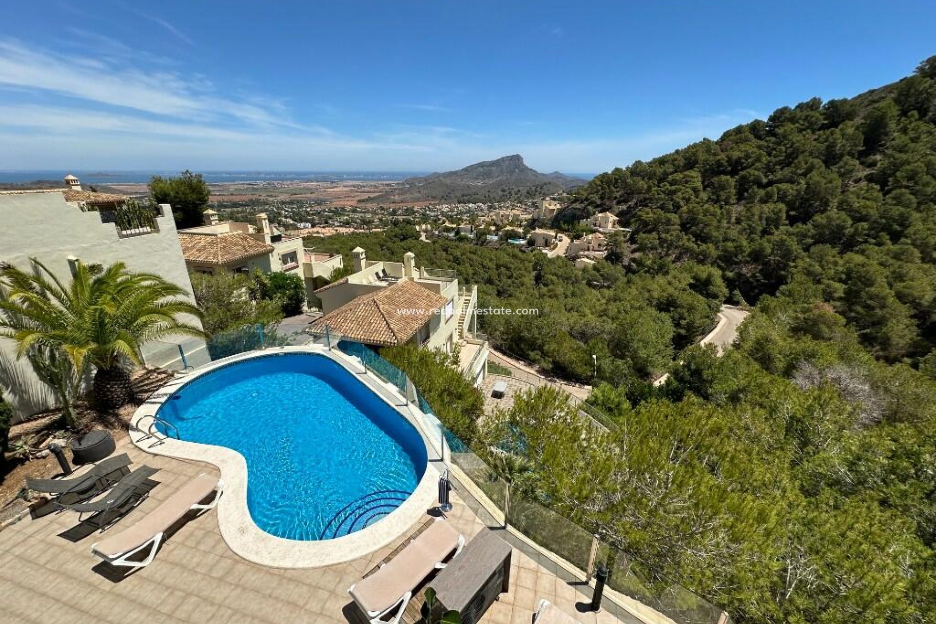 Återförsäljning - Fristående villa -
La Manga - Costa Calida