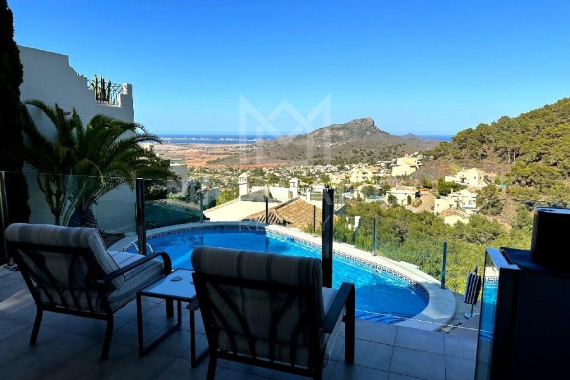 Återförsäljning - Fristående villa -
La Manga - Costa Calida