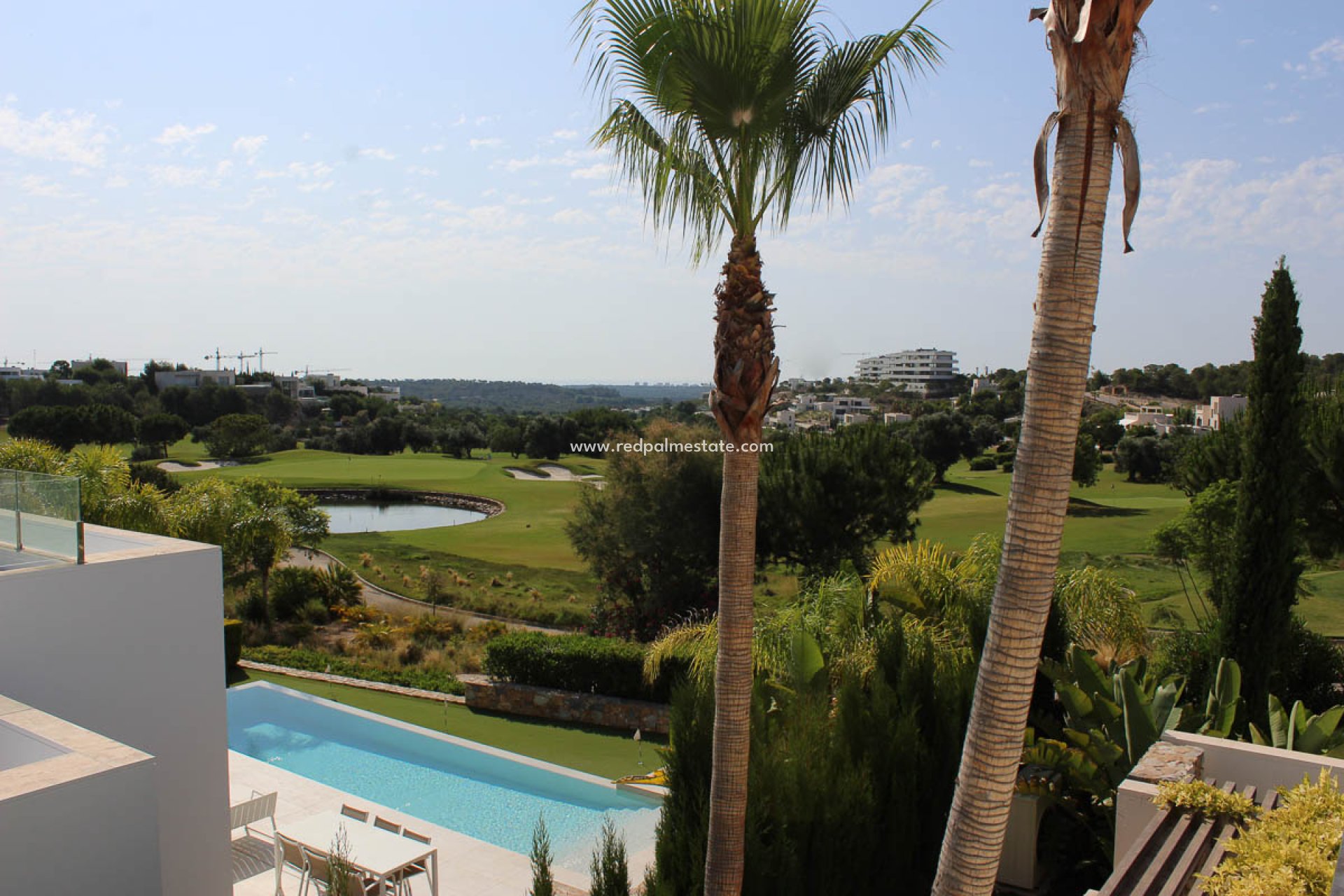 Återförsäljning - Fristående villa -
Las Colinas Golf - Costa Blanca