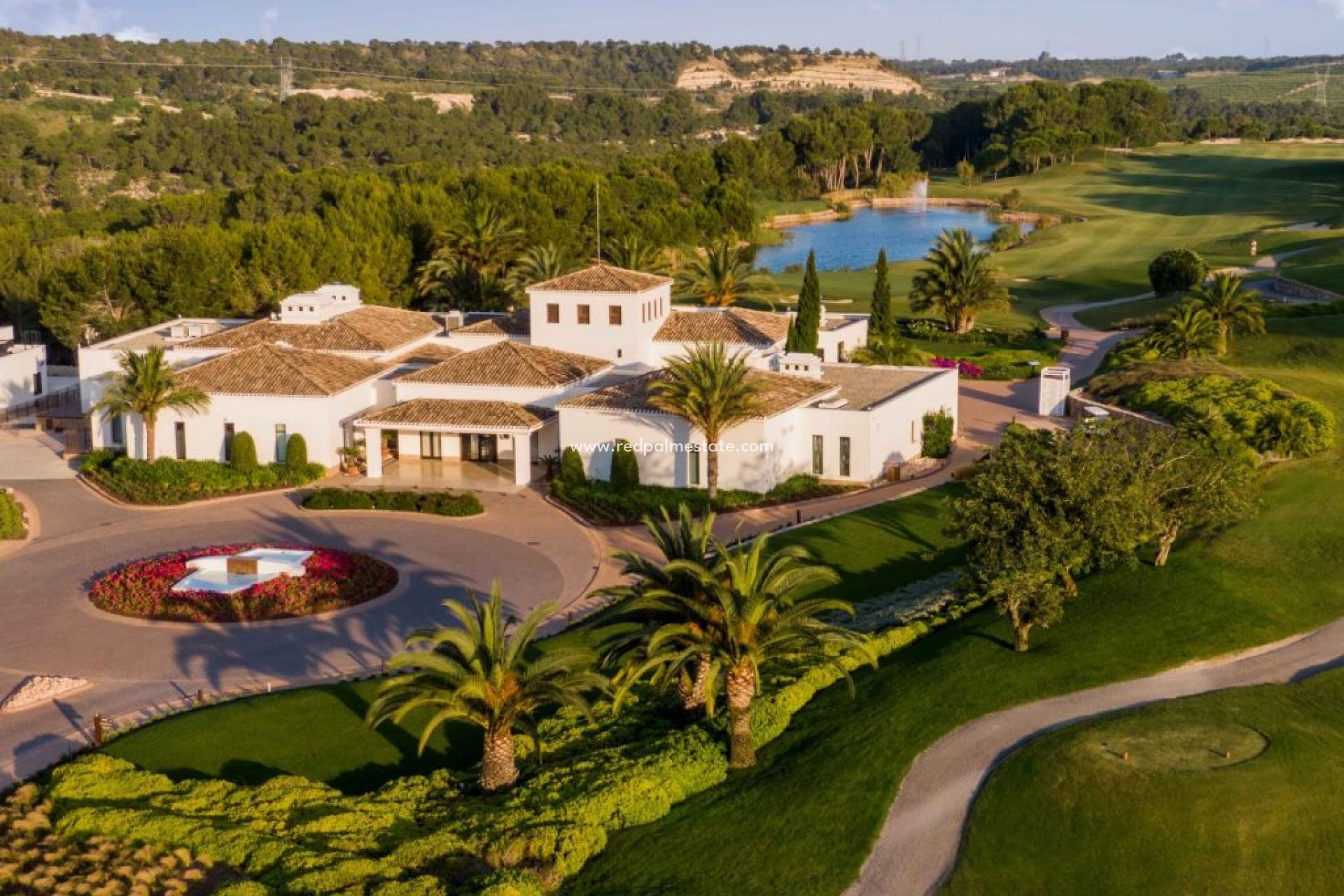 Återförsäljning - Fristående villa -
Las Colinas Golf - Costa Blanca