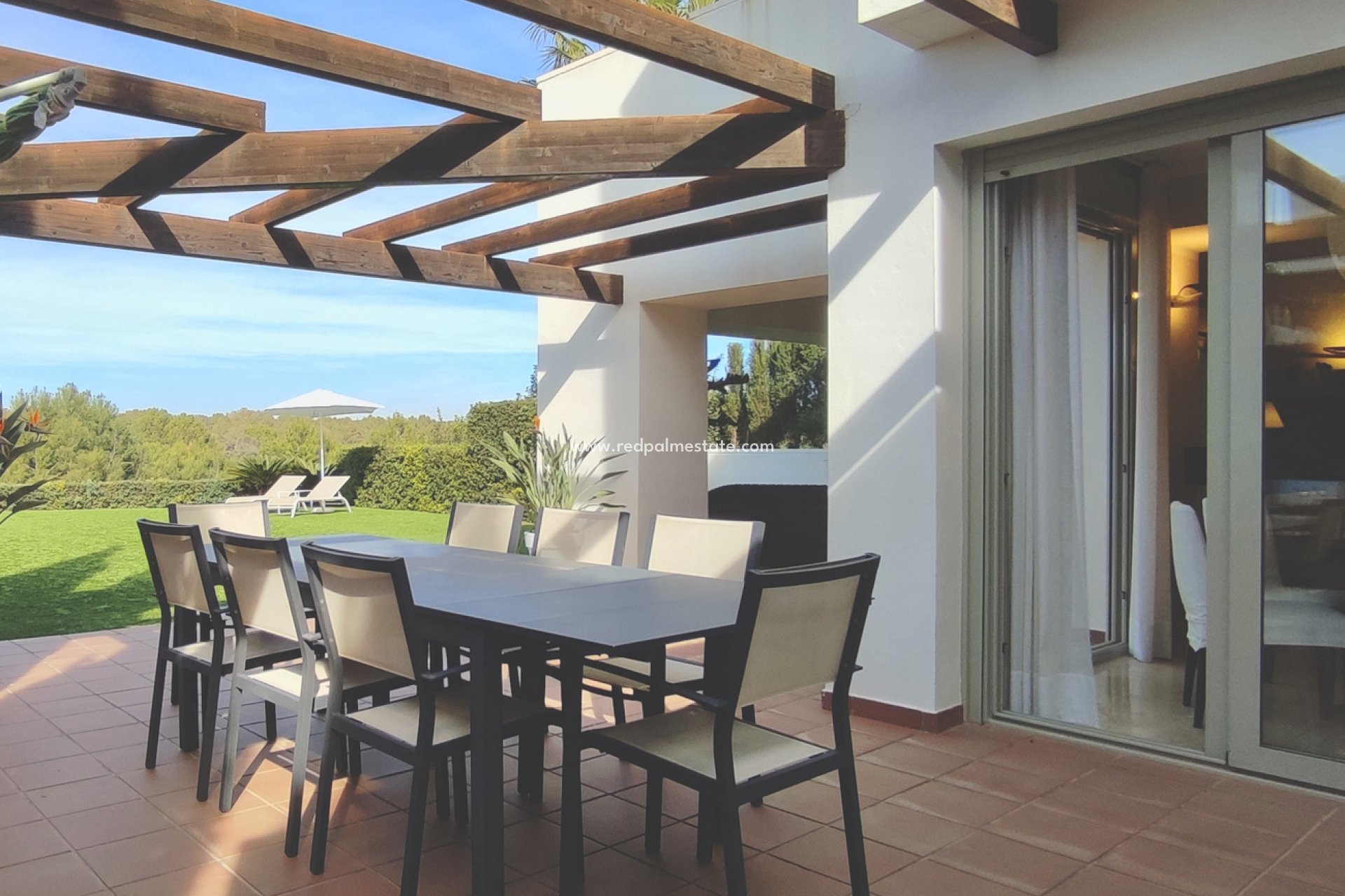 Återförsäljning - Fristående villa -
Las Colinas Golf - Costa Blanca