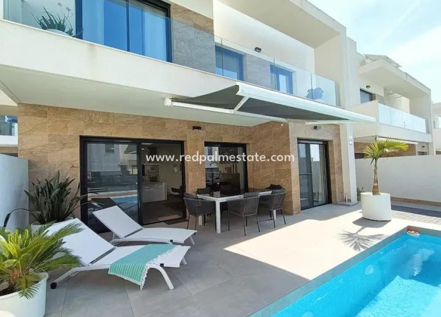 Återförsäljning - Fristående villa -
Montesinos - Costa Blanca