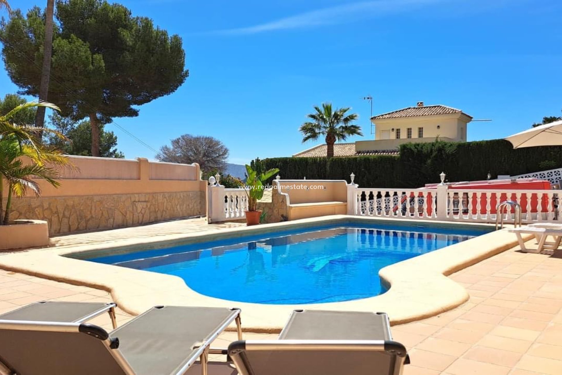 Återförsäljning - Fristående villa -
Moraira - Costa Blanca