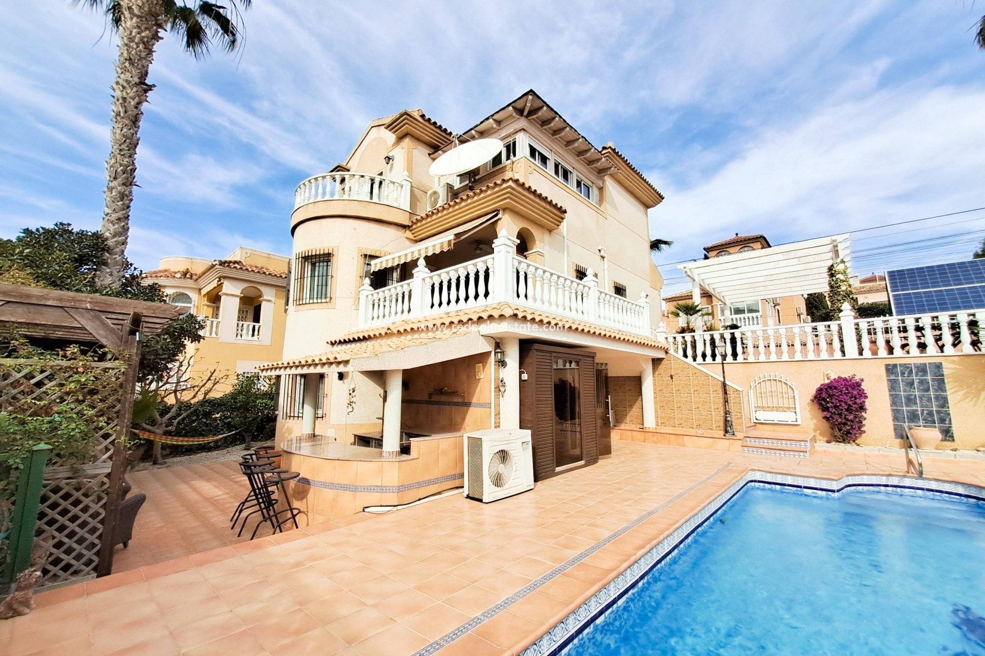 Återförsäljning - Fristående villa -
Orihuela Costa - Altos de Campoamor