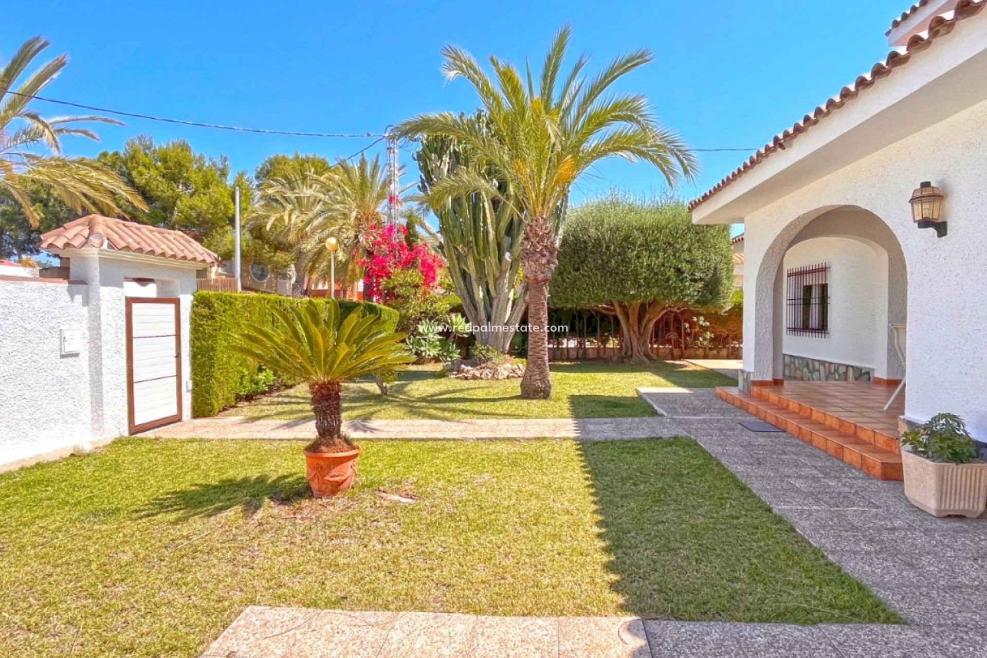 Återförsäljning - Fristående villa -
Orihuela Costa - Cabo Roig