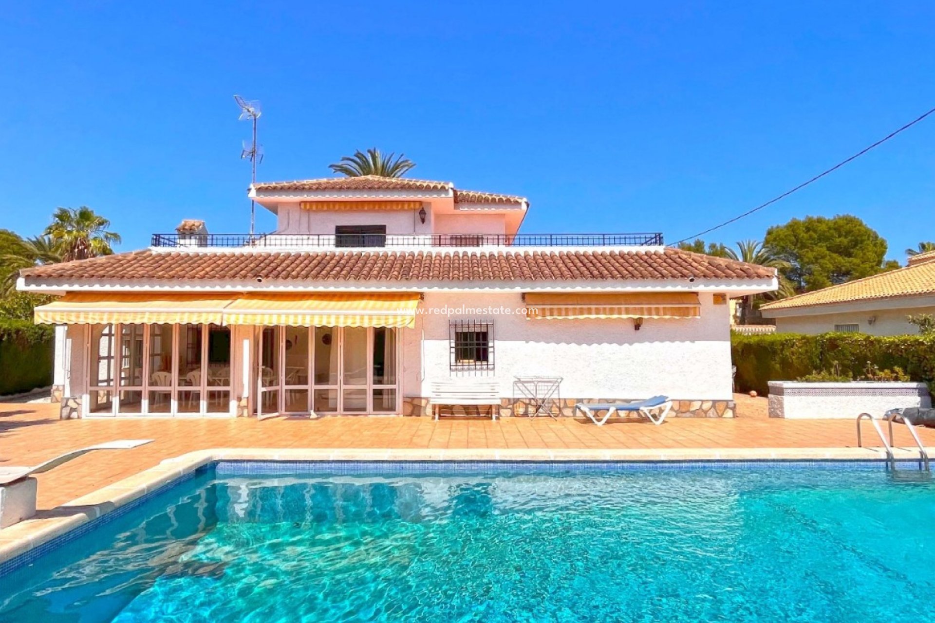 Återförsäljning - Fristående villa -
Orihuela Costa - Cabo Roig