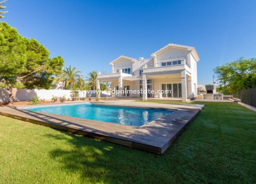 Återförsäljning - Fristående villa -
Orihuela Costa - Cabo Roig